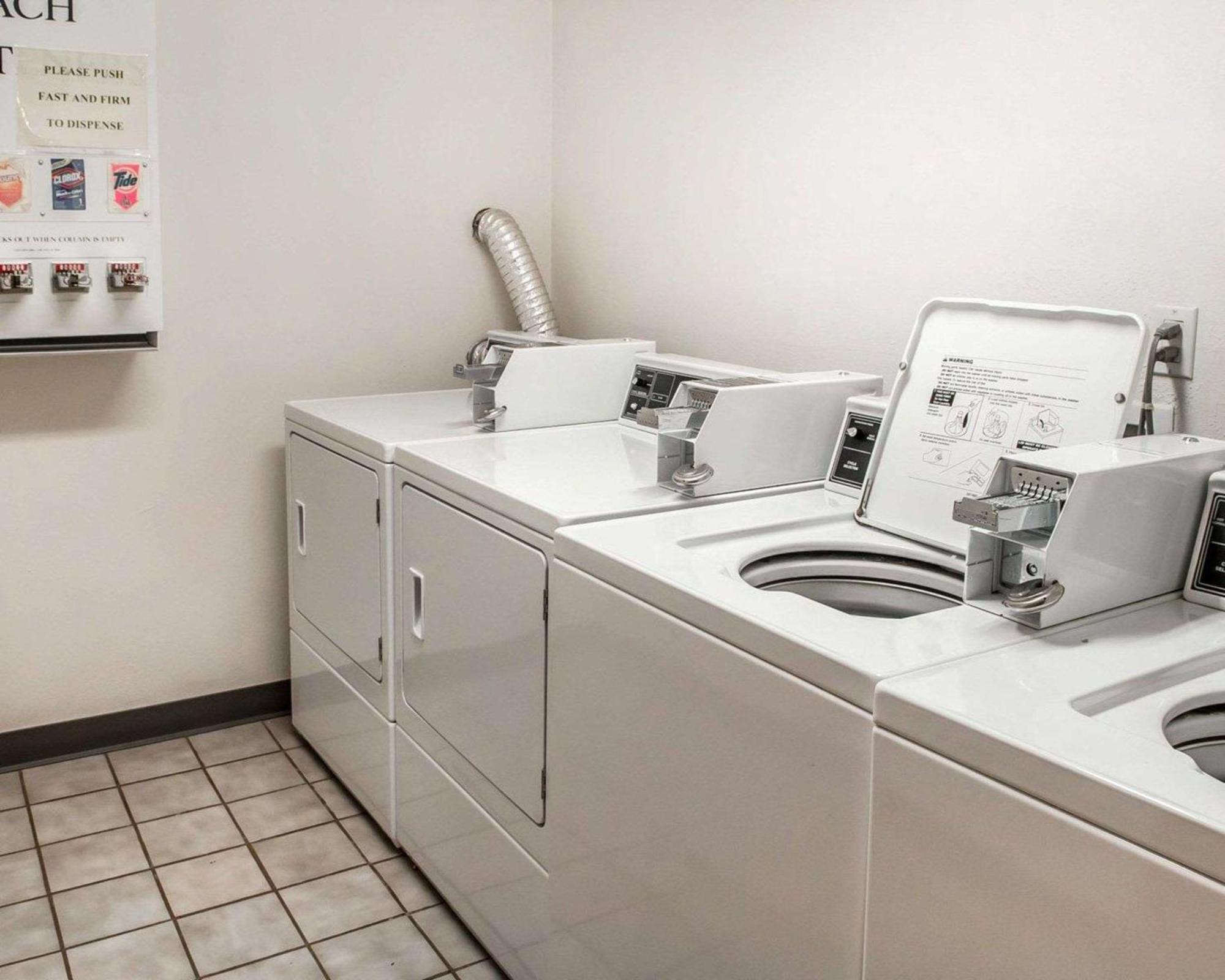 Comfort Inn Gallup I-40 Exit 20 Екстериор снимка